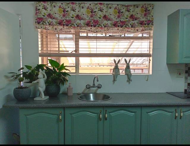 7 BEDROOM HOUSE FOR SALE IN NOORDRAND